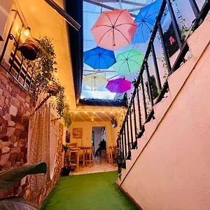 la-casita-de-gabriel-san-antonio.cali-hotels.com/