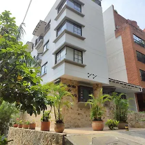 travelers-apartamentos-y-suites-castellon-de-juanambu.cali-hotels.com/