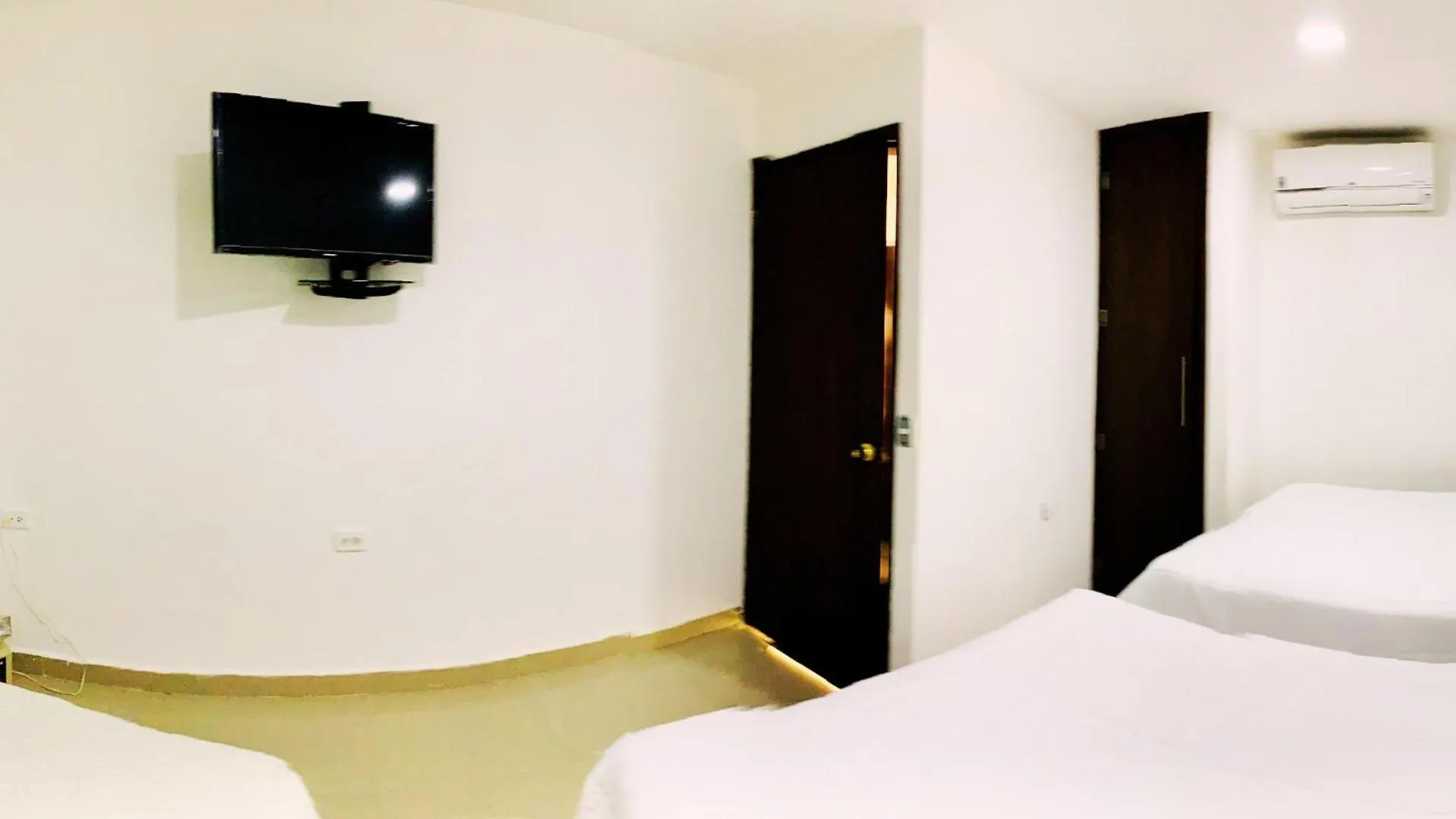 Apartahotel Bahia Tropical III San Andres  Colombia